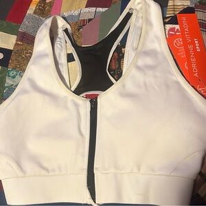 NWT! Adrienne Vittadini Sport White Zip Sports Bra